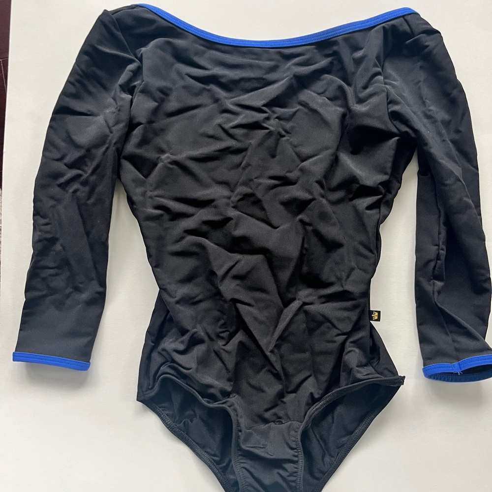 BLACK LEOTARD WITH BLUE TRIM